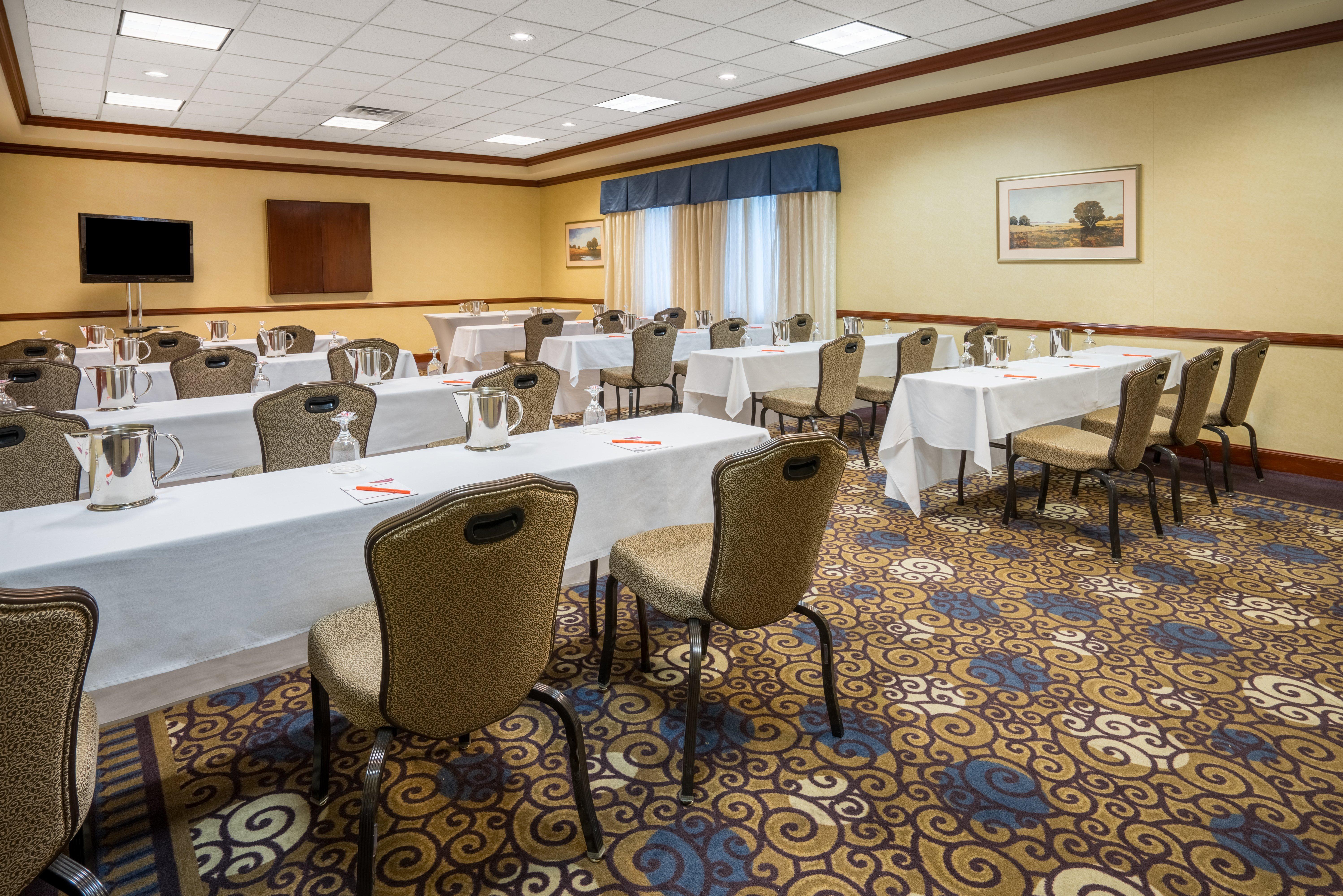 Crowne Plaza Hotel And Suites Pittsburgh South By Ihg Mt. Lebanon Esterno foto