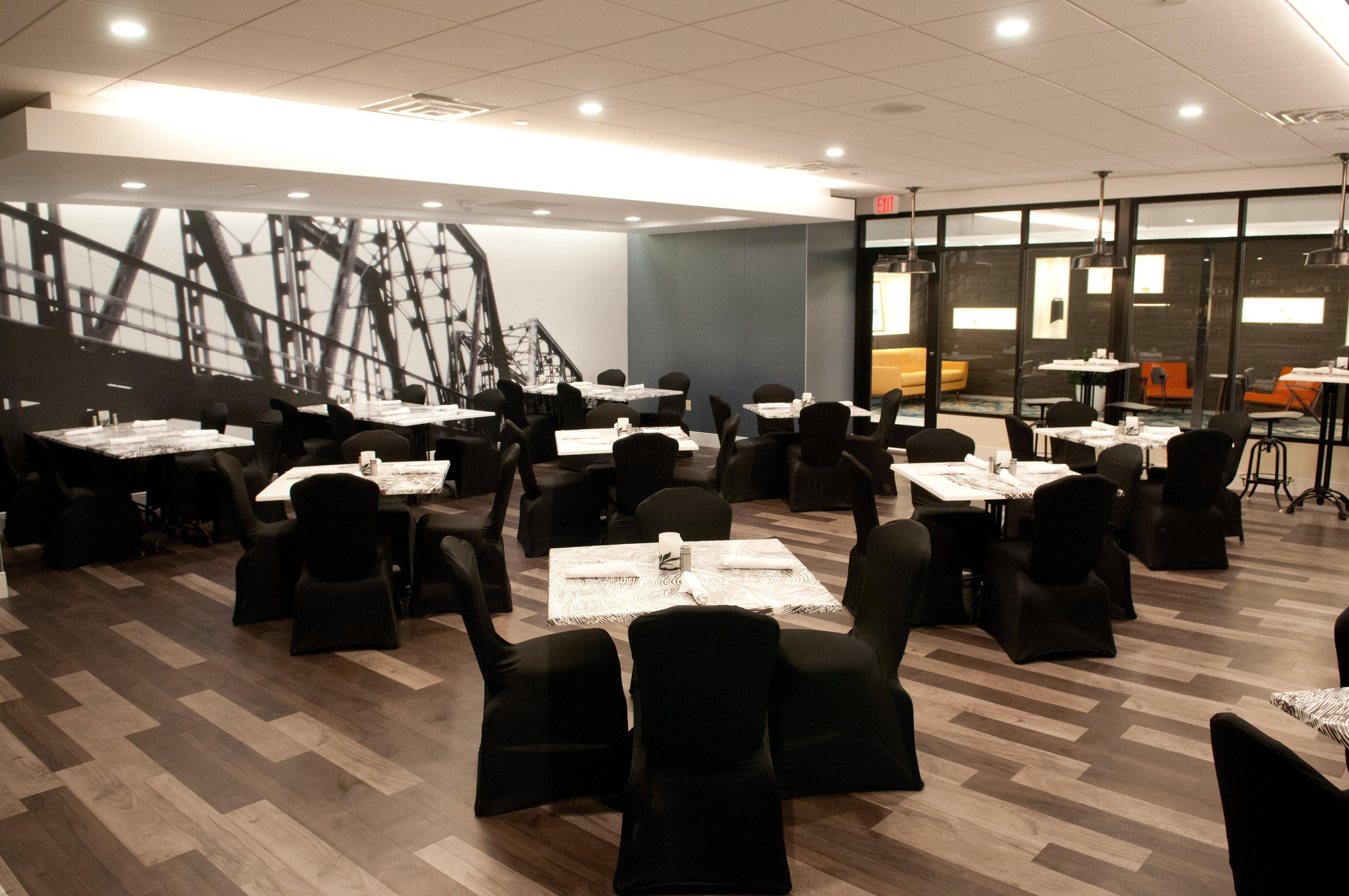 Crowne Plaza Hotel And Suites Pittsburgh South By Ihg Mt. Lebanon Esterno foto